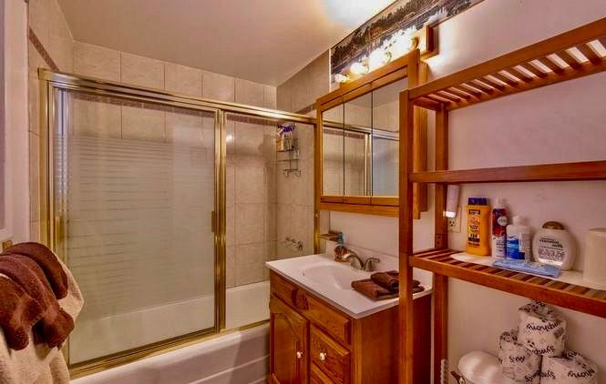 Building Photo - 336 W Sherwood