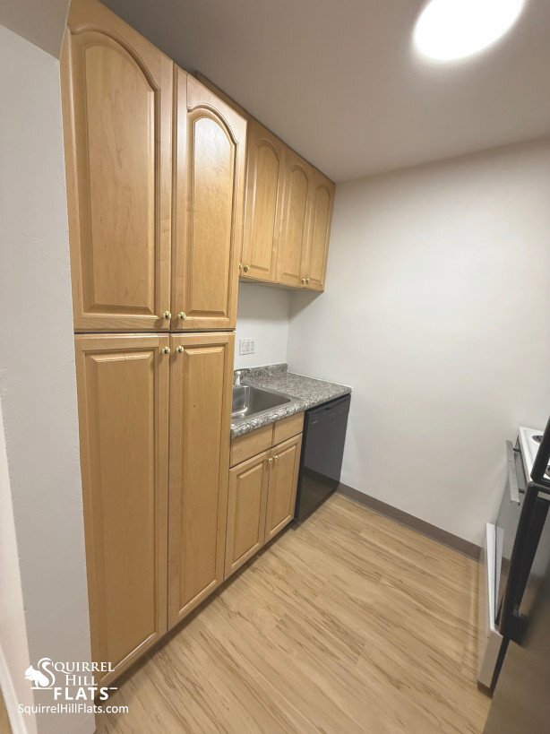 Building Photo - 5710 Phillips Ave