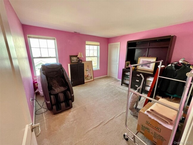 Building Photo - 141 Meadow View Dr