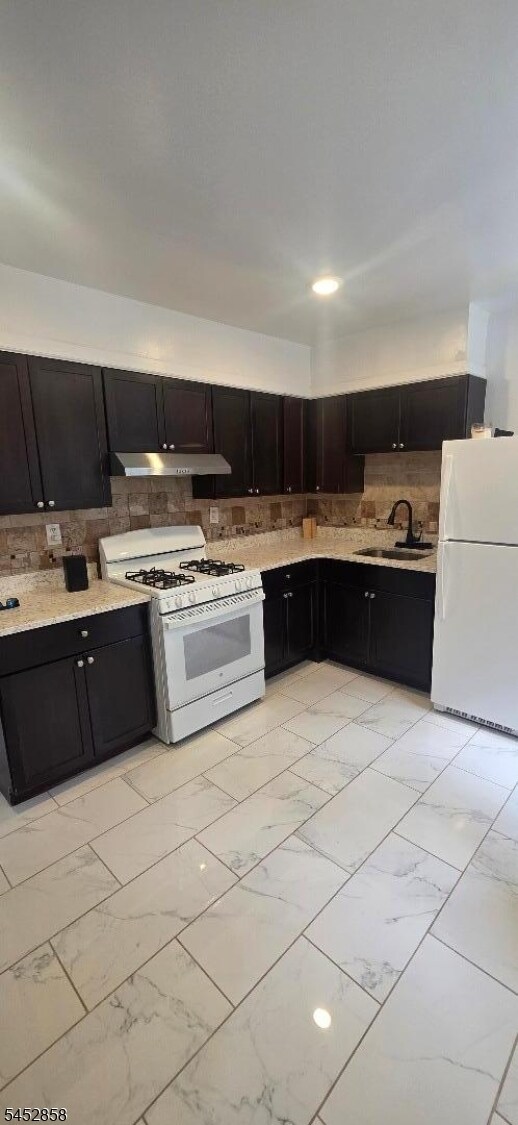 Building Photo - 11 Brown Ave