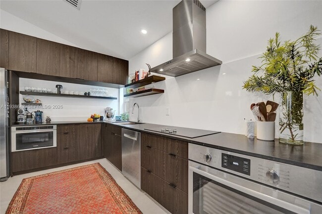 Building Photo - 648 Sand Creek Cir