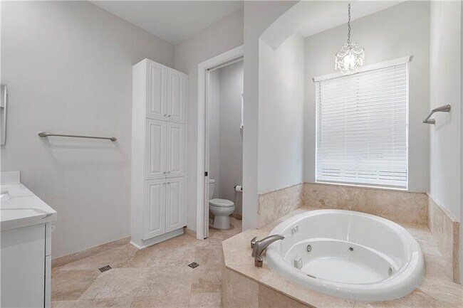 Building Photo - 10980 NW 78th Pl