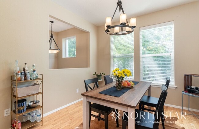 Building Photo - Forest Heights Brownstone