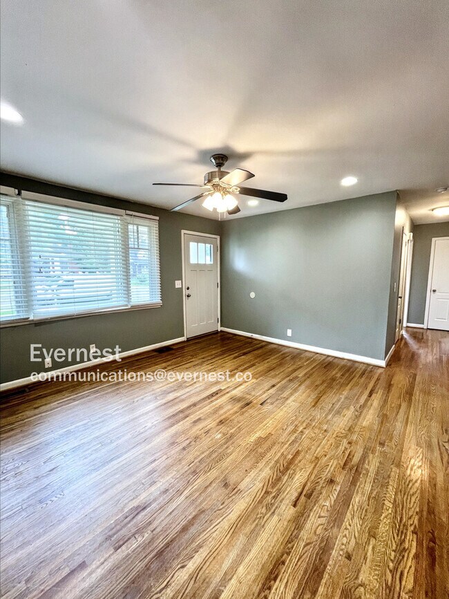 Building Photo - 1020 Delmas Ave