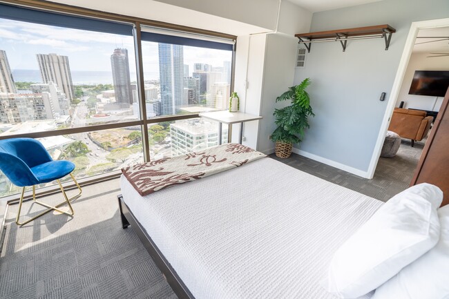 Building Photo - 1750 Kalakaua Ave