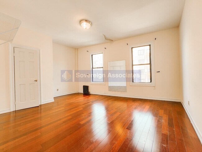 Building Photo - 280 Fort Washington Avenue