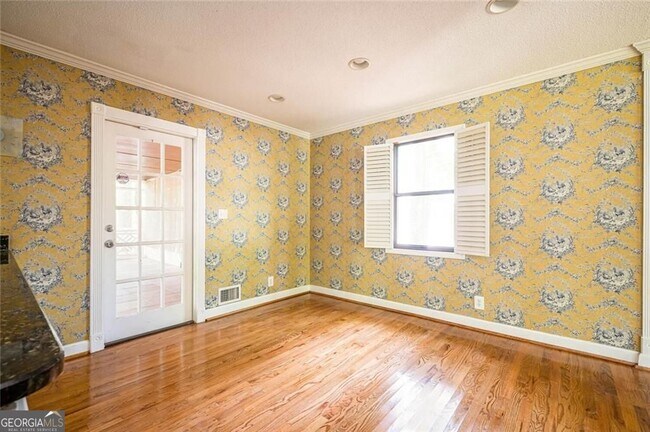 Building Photo - 1784 Halbro Dr