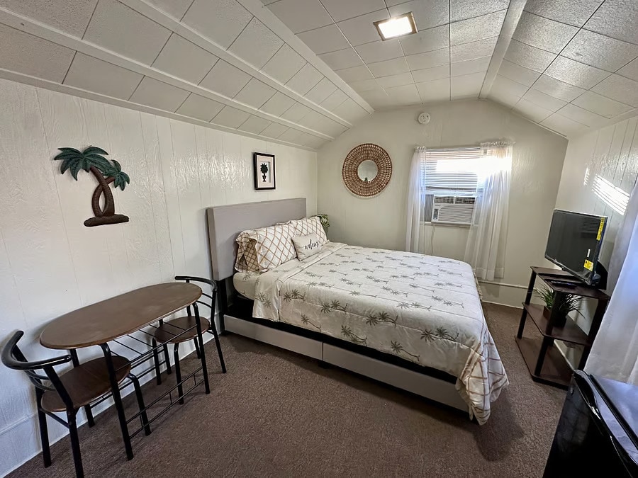 Building Photo - 138 Pine St