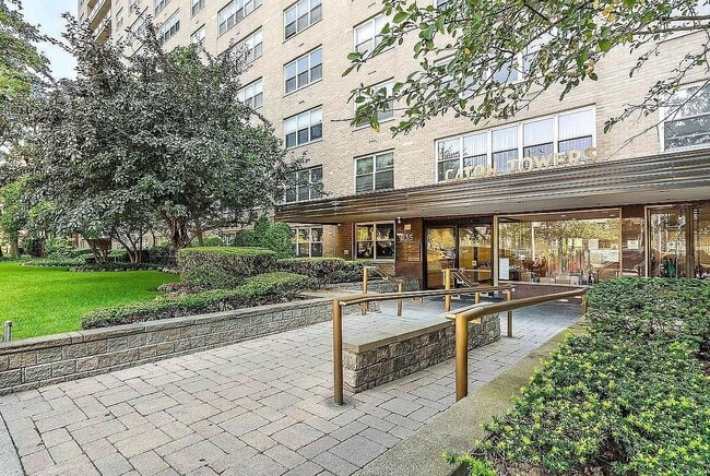 Building Photo - 135 Ocean Pkwy