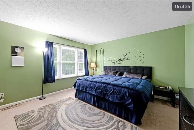 Building Photo - 236 Fieldbrook Dr