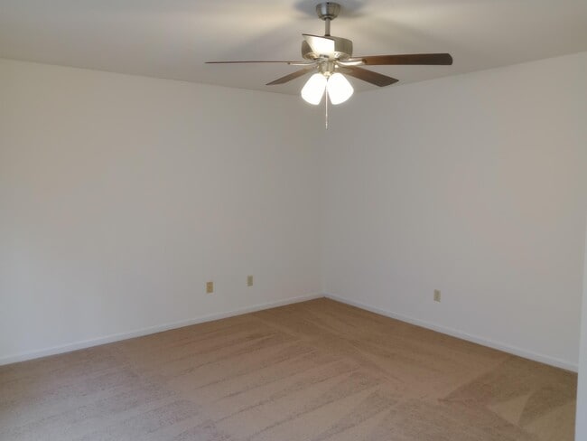 Building Photo - 3501 Delmar Ct