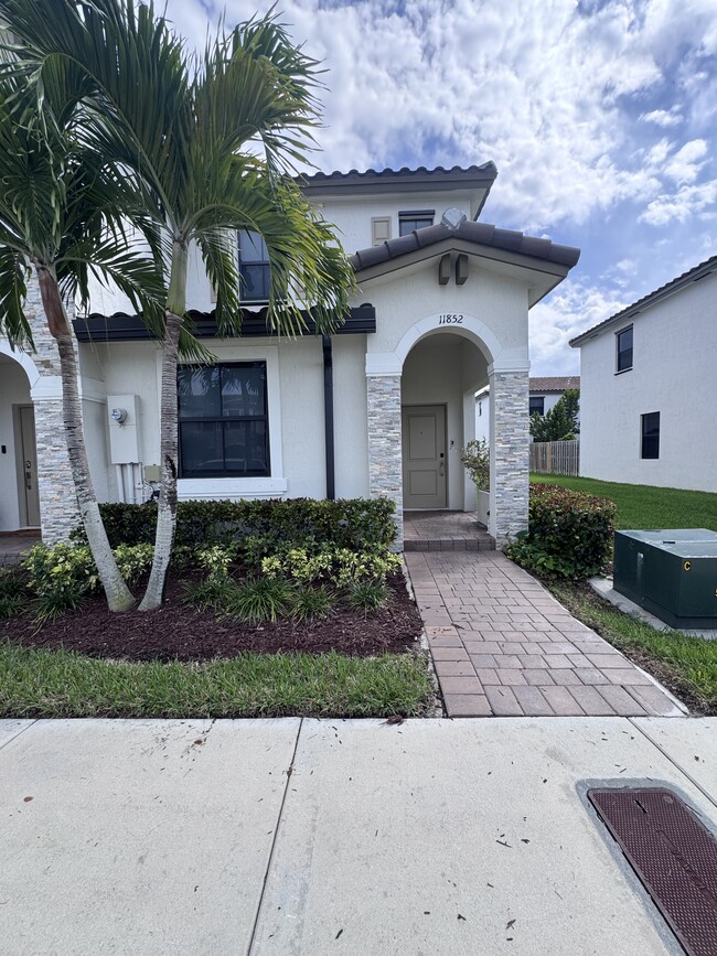 Building Photo - 11852 SW 245th Ter