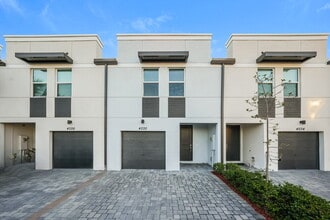 Building Photo - 4030 Hot Springs Ave