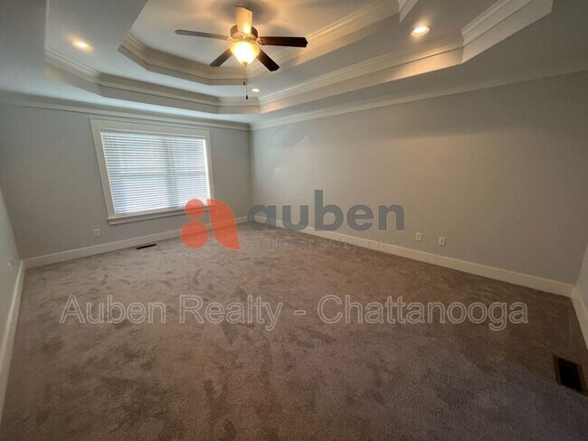 Building Photo - 7302 Klingler Ln