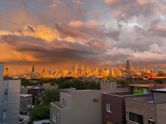 Building Photo - 1521 W Haddon Ave