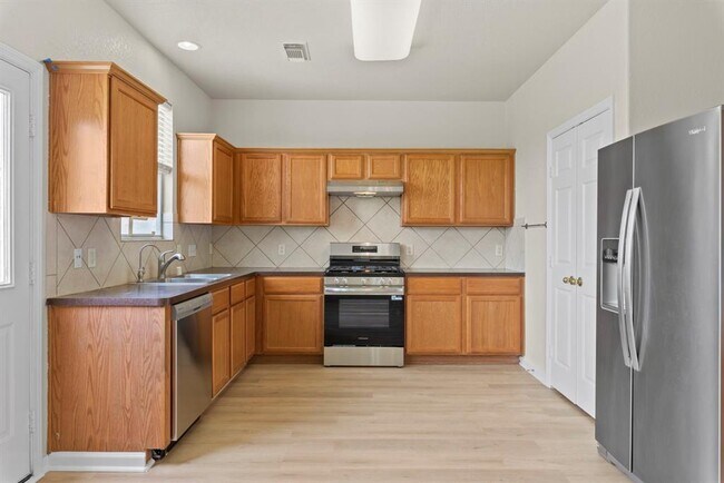 Building Photo - 13935 Maleewan Ln