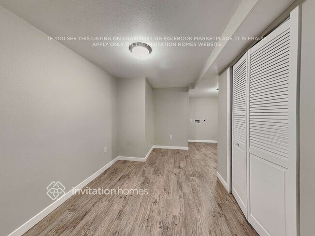 Building Photo - 6985 Battle Mountain Rd