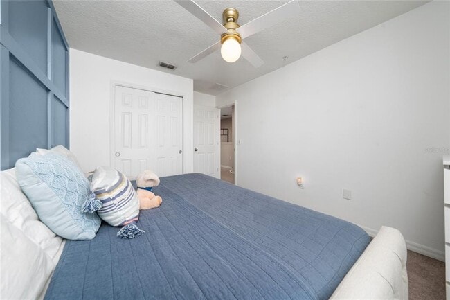 Building Photo - 10849 Wyne Tree Ct
