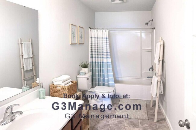 Building Photo - 1200 Weatherstone Ln