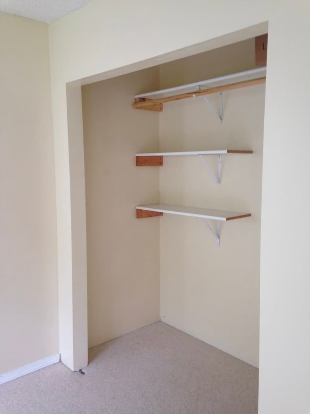 Building Photo - 73-1150 Loloa Dr