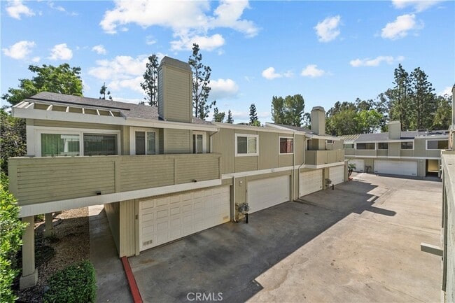 Building Photo - 22117 Burbank Blvd