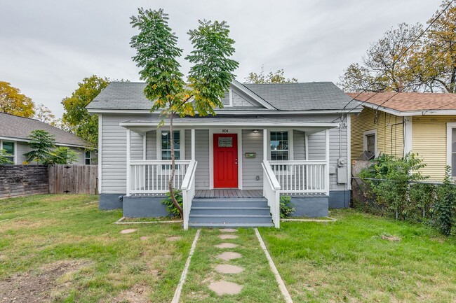 Primary Photo - CHARMING 3-BEDROOM IN DENVER HEIGHTS