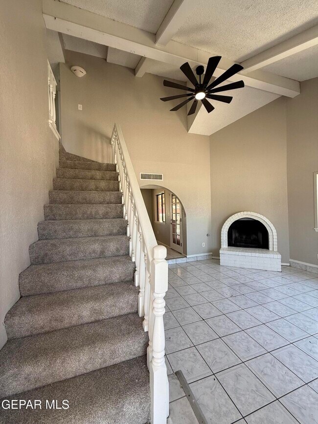 Building Photo - 11708 Sierra Azul Dr