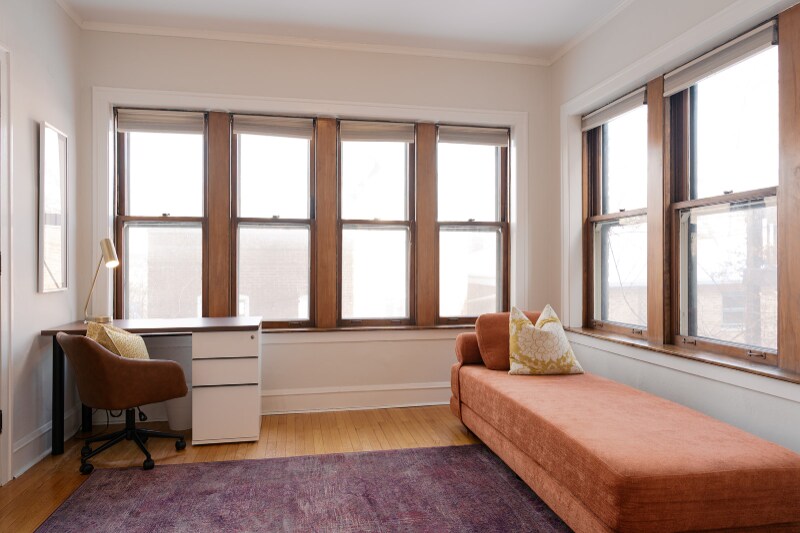 Building Photo - 1029 Hull Terrace