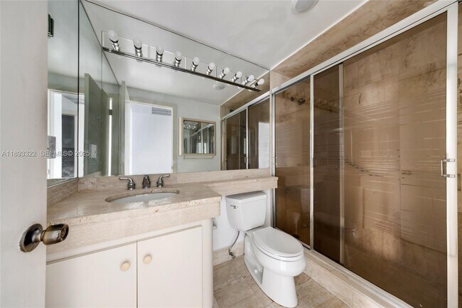 Building Photo - 700 Biltmore Way