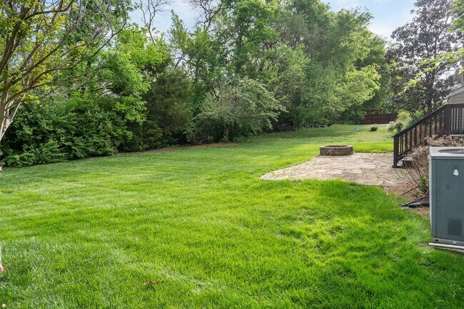 Building Photo - 3258 Nolen Ln