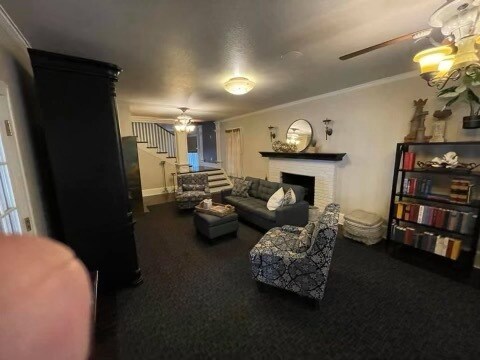 Building Photo - 517 W Thomas Ave