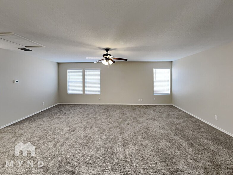 Building Photo - 10407 Lupine Canyon