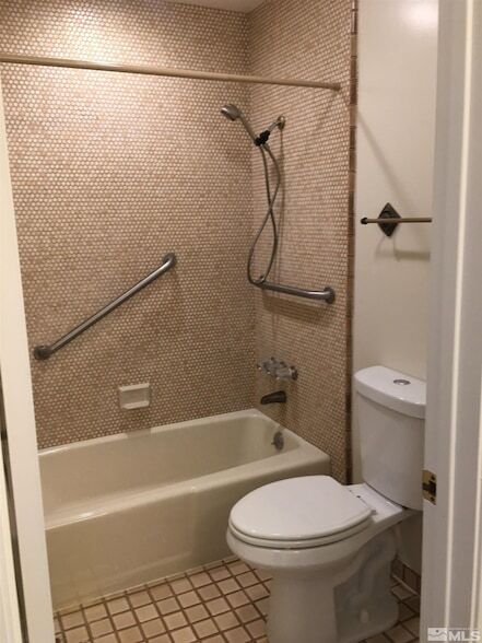 Building Photo - 2205 Thomas Jefferson Dr