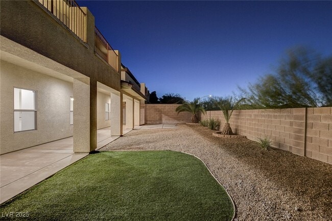 Building Photo - 1068 Riddle Glen St