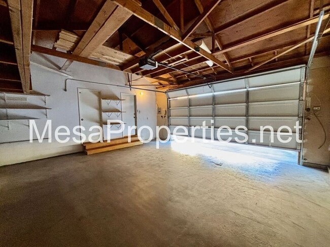 Building Photo - 14216 Brentwood Dr