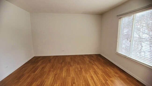 Building Photo - 2125 Fulham Dr