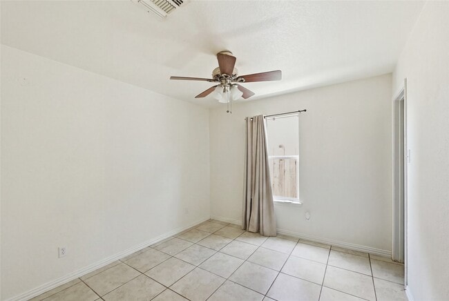 Building Photo - 7827 Raven Creek Ln