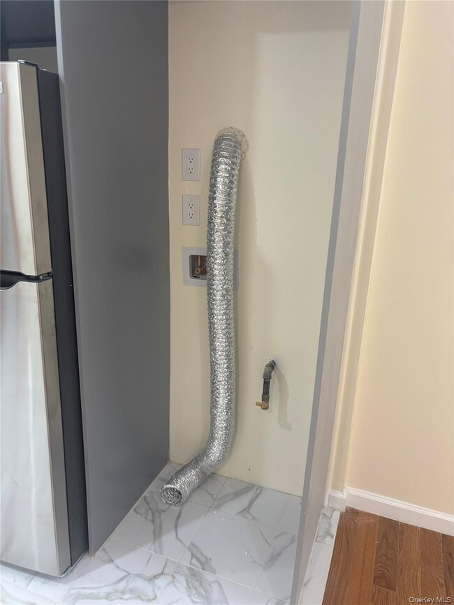 Building Photo - 107-59 Sutphin Blvd