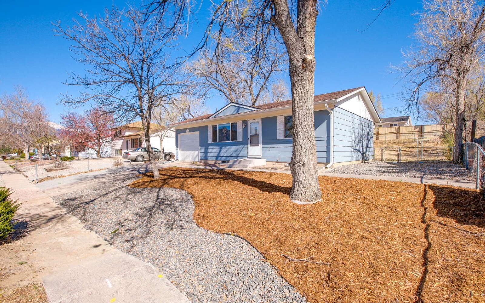 Building Photo - 3-Bedroom Home with Garage and Fenced Yard...