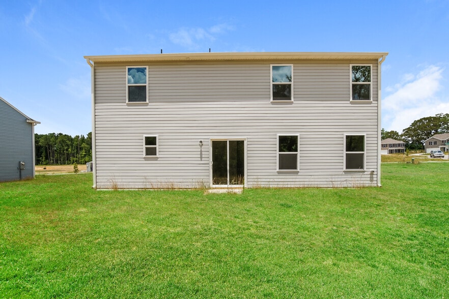 Building Photo - 1055 Manor Dr