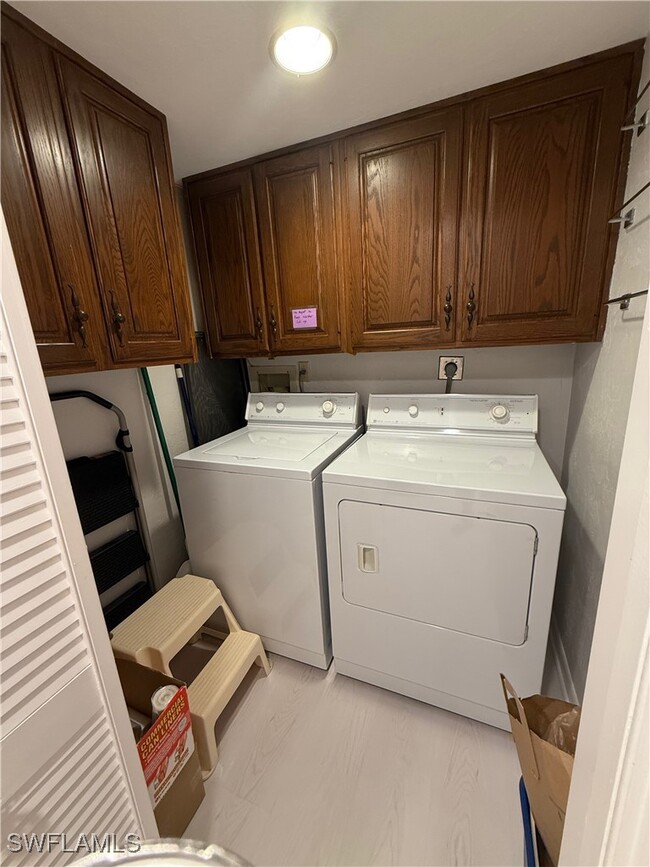 Building Photo - 15 Bluebill Ave