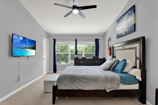 Building Photo - 5036 Pond Ridge Dr
