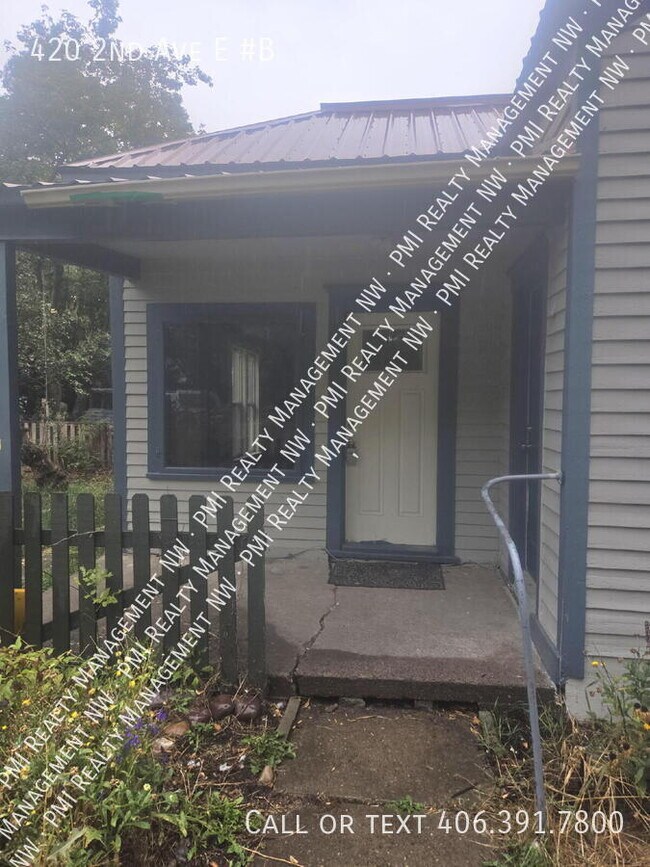 Primary Photo - 420 2nd Ave E