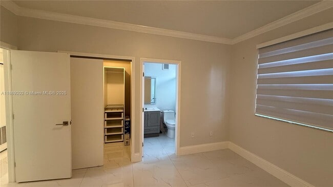Building Photo - 8480 NW 139th Ln