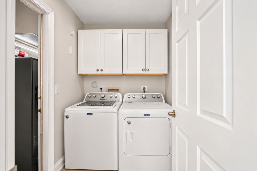 Building Photo - 7534 Ironbridge Cir