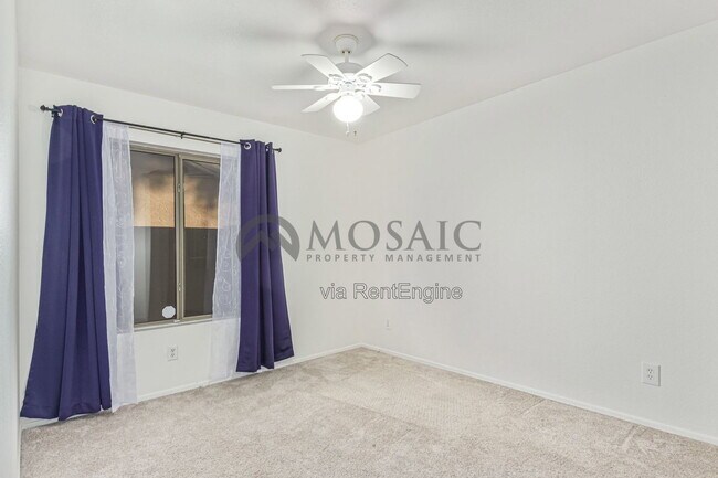 Building Photo - 15807 W Marconi Ave