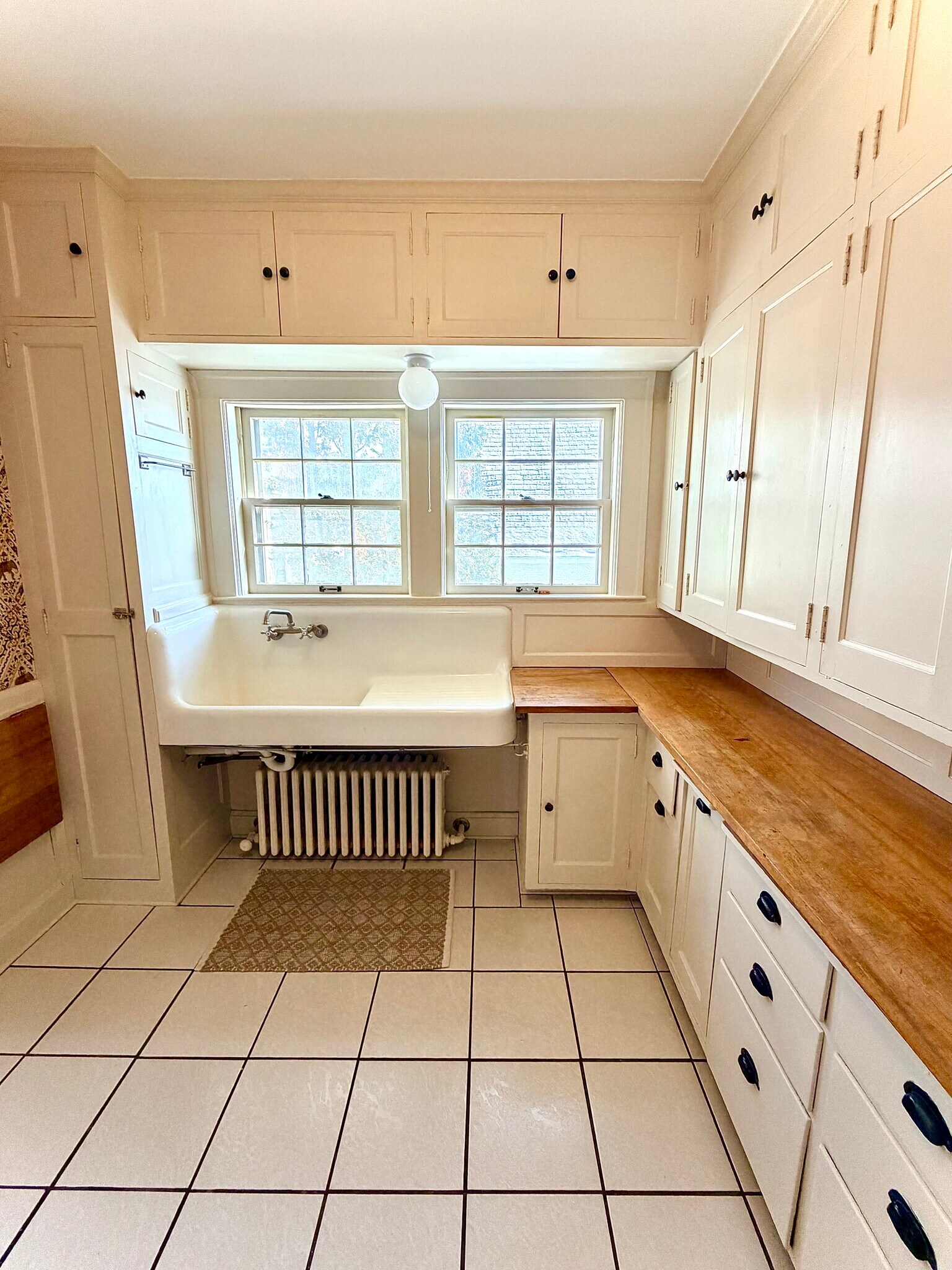 Building Photo - 130 Orlin Ave SE