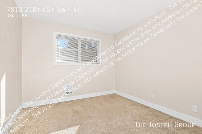 Building Photo - 7813 218th St SW