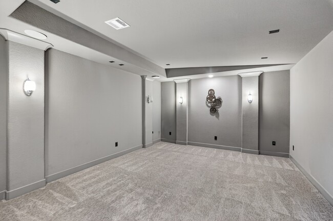 Building Photo - 79 N Curly Willow Cir