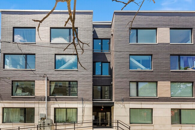 Building Photo - 4100 Ludlow St